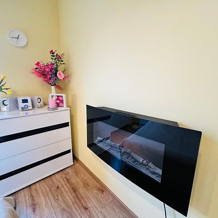 Wolnosci 21 Jelenia Gora Apartment Екстериор снимка