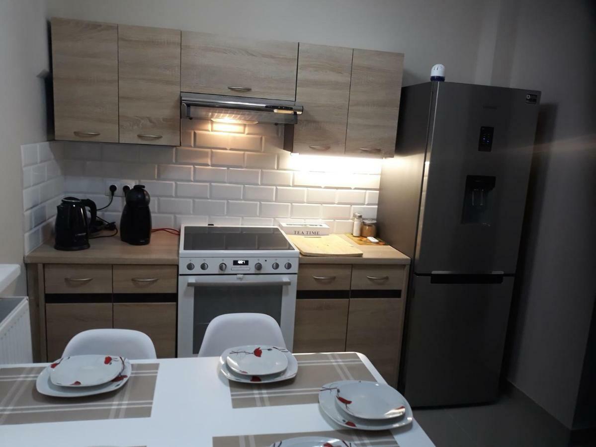 Wolnosci 21 Jelenia Gora Apartment Екстериор снимка